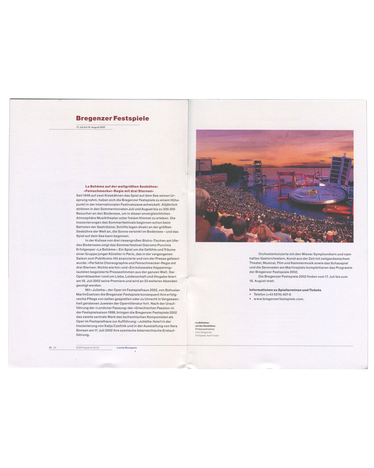 section headed 'Bregenzer Festspiele', 17 Juli bis 18 August 2002, two-column German text on the lakeside production of La Bohème. Right: large colour photograph of the floating stage at dusk, illuminated set reflected in the Bodensee, large audience in the foreground.