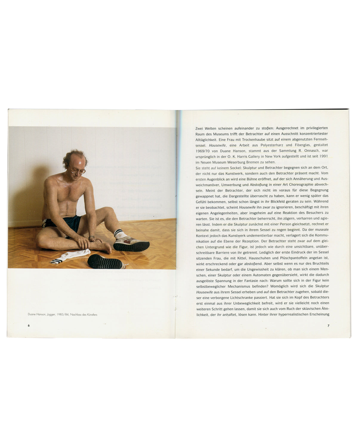 Duane Hanson, Housewife, 2000, pages 6–7, Jogger, 1983/84, seated figure beside German text