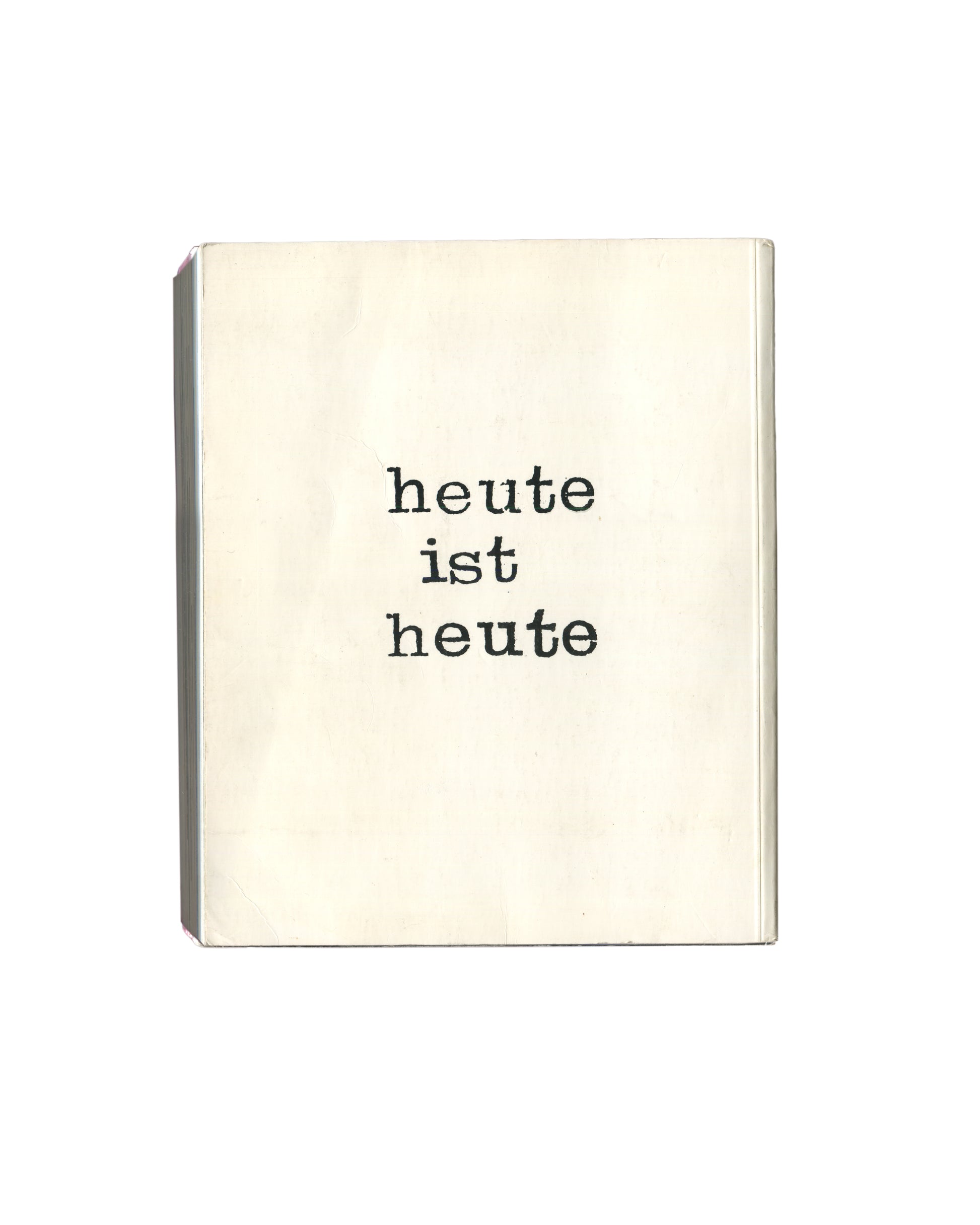 Klaus Rinke, Klaus Rinke, Saldo 23 Jahre Rinke Klasse, 1997, back dust jacket, pale ground, typewritten heute ist heute, three lines 