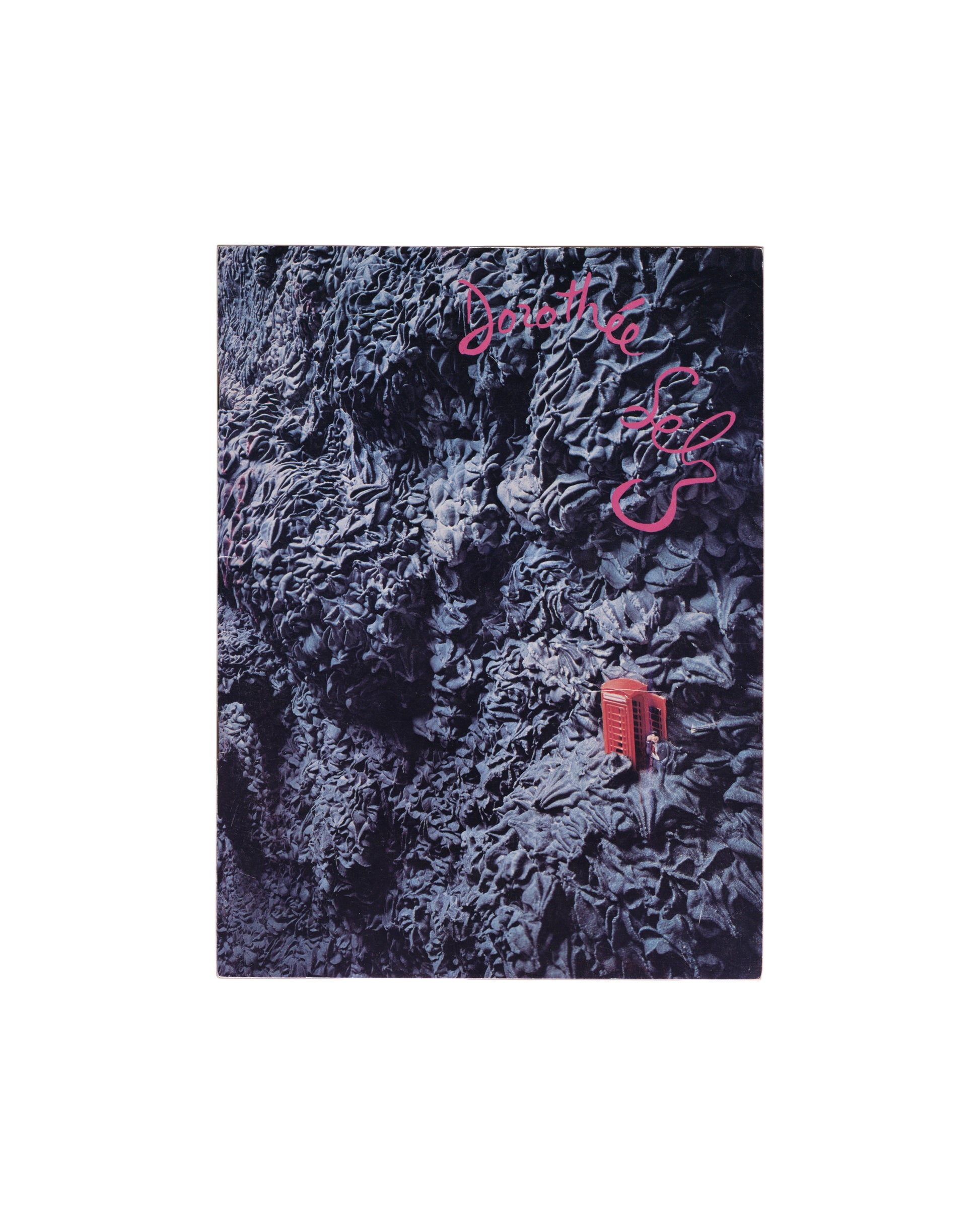 Dorothée Selz, Les Mondes sucrés, Centre Culturel Jacques Prévert 1980, front cover: colour photo of large sugar tower, crowd below

