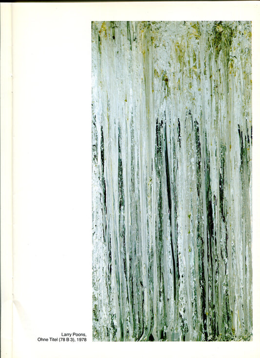 Larry Poons, Ohne Titel (78 B 3), 1978, colour photo of large poured abstract painting, vertical white and green drips on pale ground
